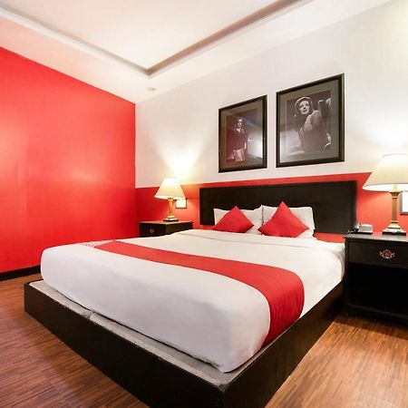 Oyo 432 Diamondwood Hotel Angeles Dış mekan fotoğraf
