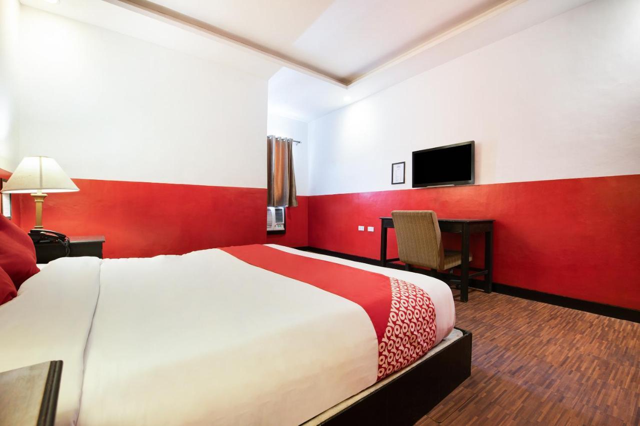 Oyo 432 Diamondwood Hotel Angeles Dış mekan fotoğraf